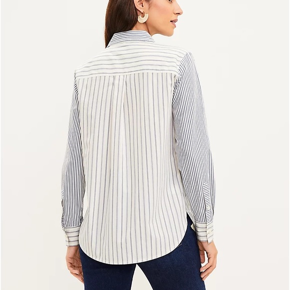 Loft Striped Everyday Shirt in Blue and White size XL - Picture 3 of 12